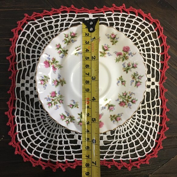 Royal Albert 'Winsome' English Fine Bone China Spare Saucer - Picture 5 of 6